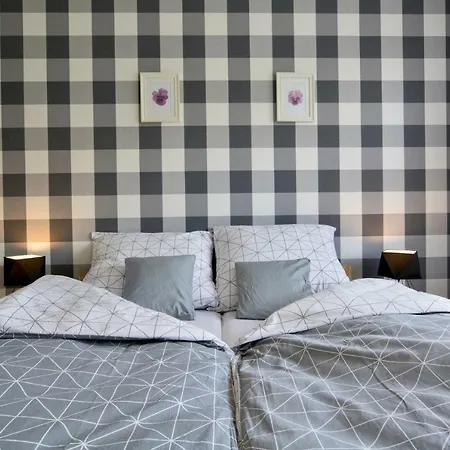 Apartmán Dzien Dobry 2 *